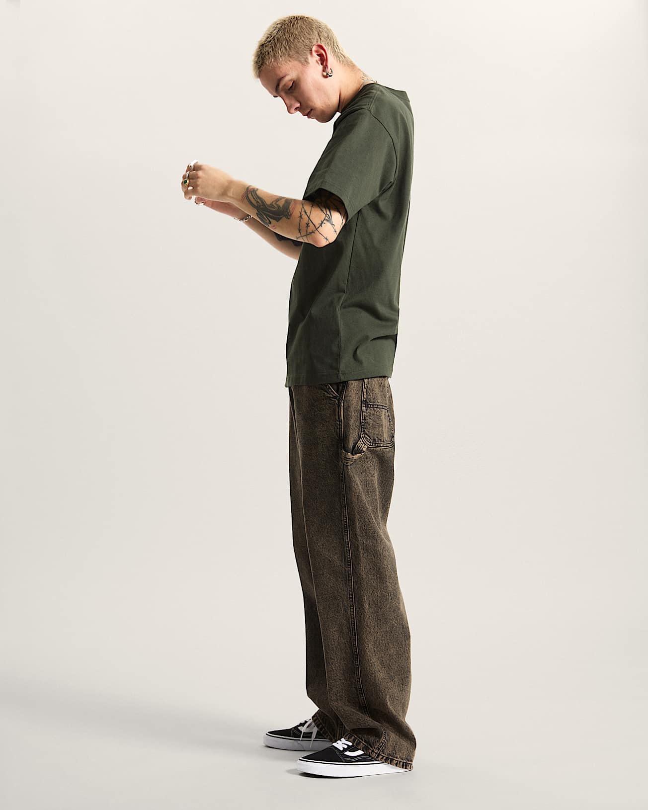 Left Chest II TShirt VANS Grn ALT4