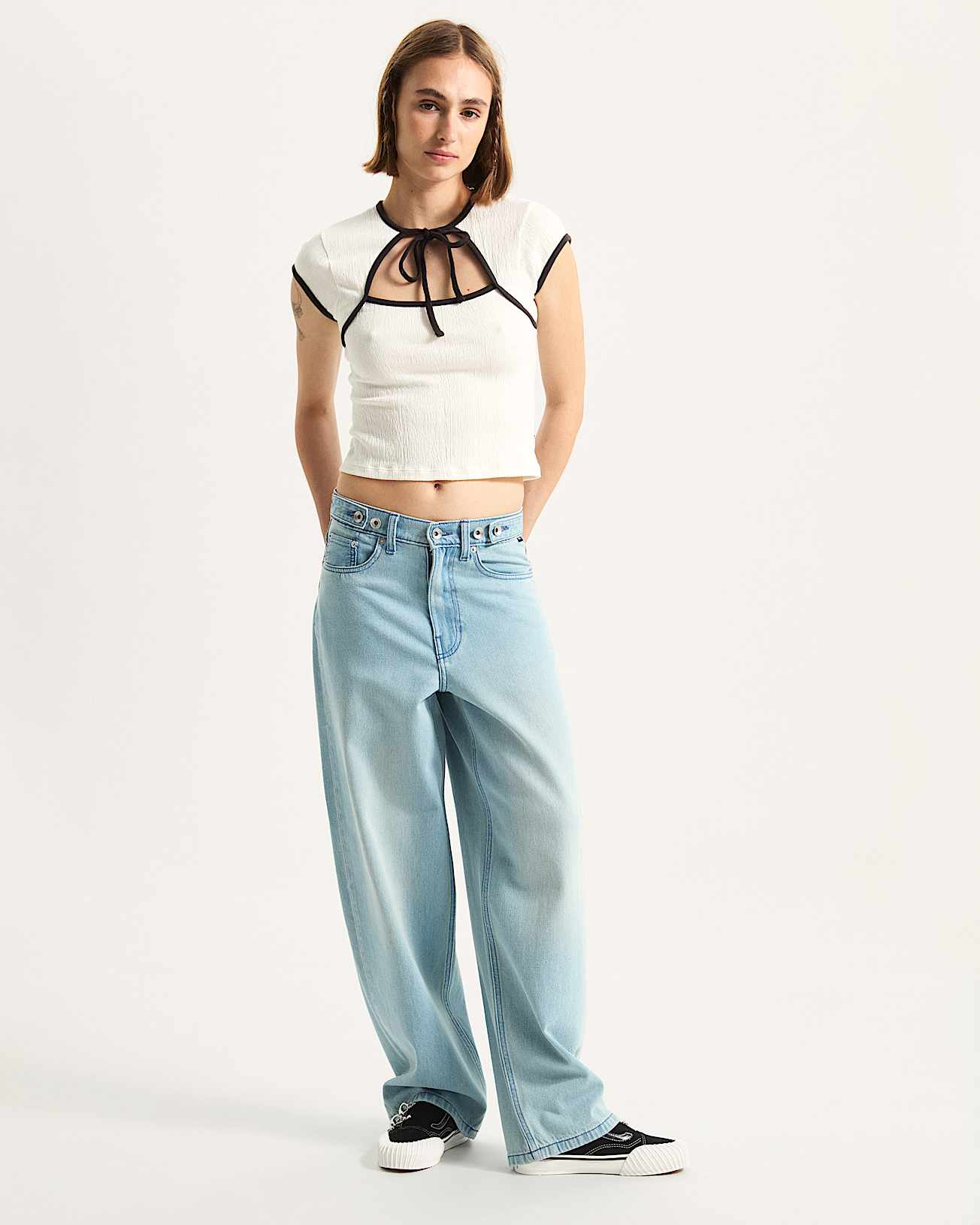 Tshirt avec liens  lencolure Kari VANS Blanc ALT4