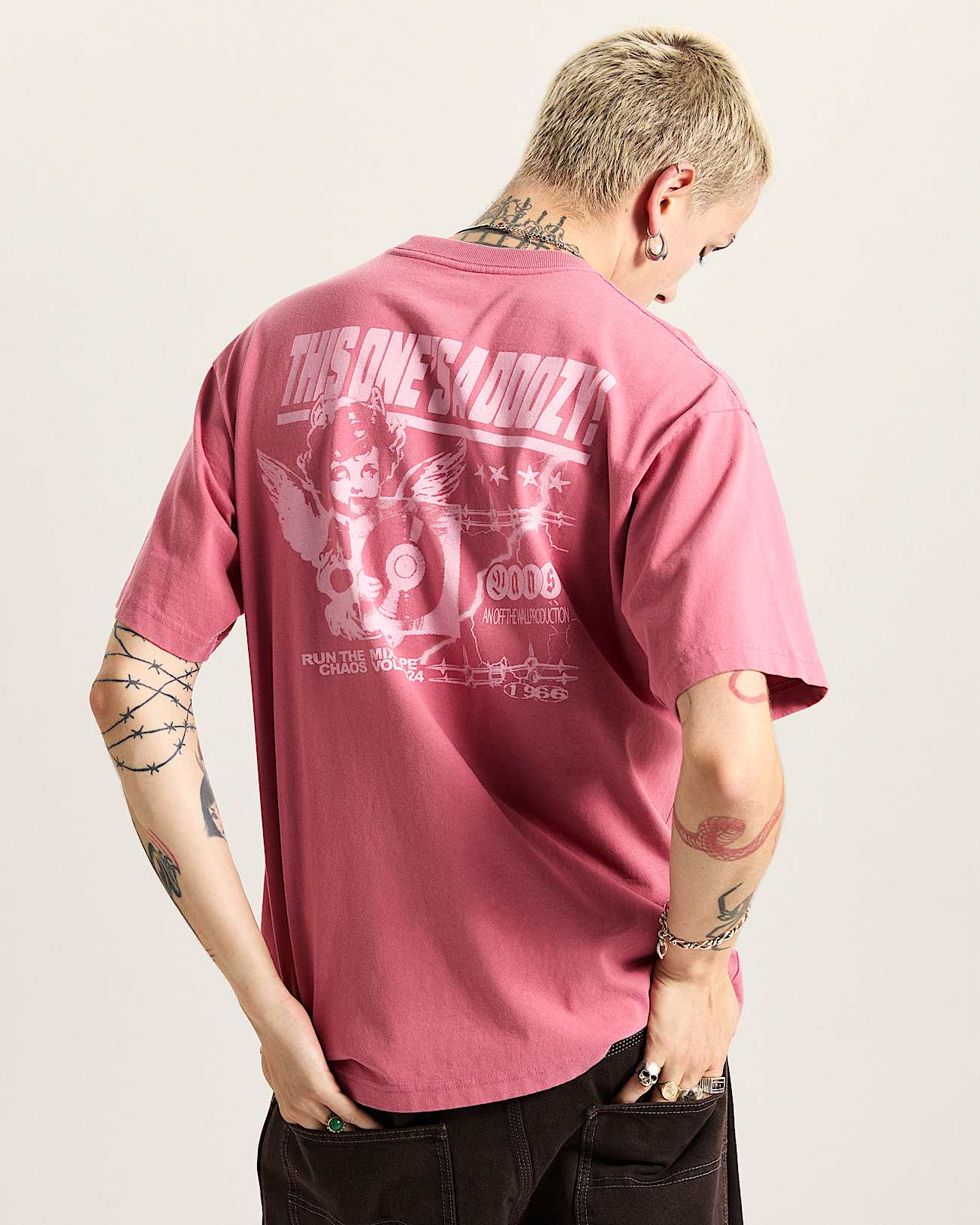 Earthbound TShirt VANS Rosa ALT3