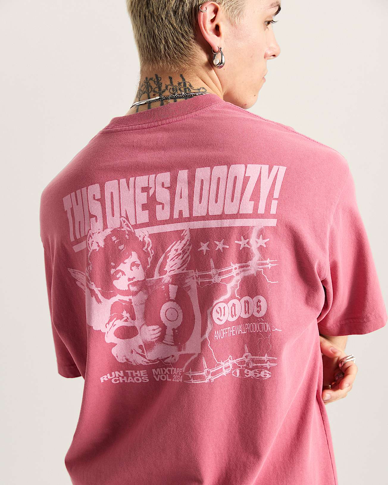 Earthbound TShirt VANS Rosa ALT5