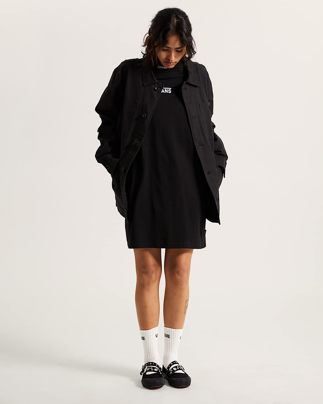 Center Vee TShirtKleid VANS Schwarz ALT6