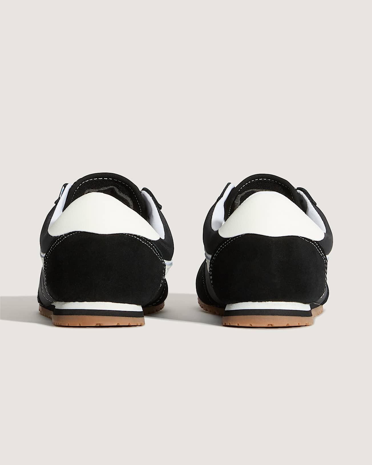 Super Lowpro Shoes VANS Black ALT3