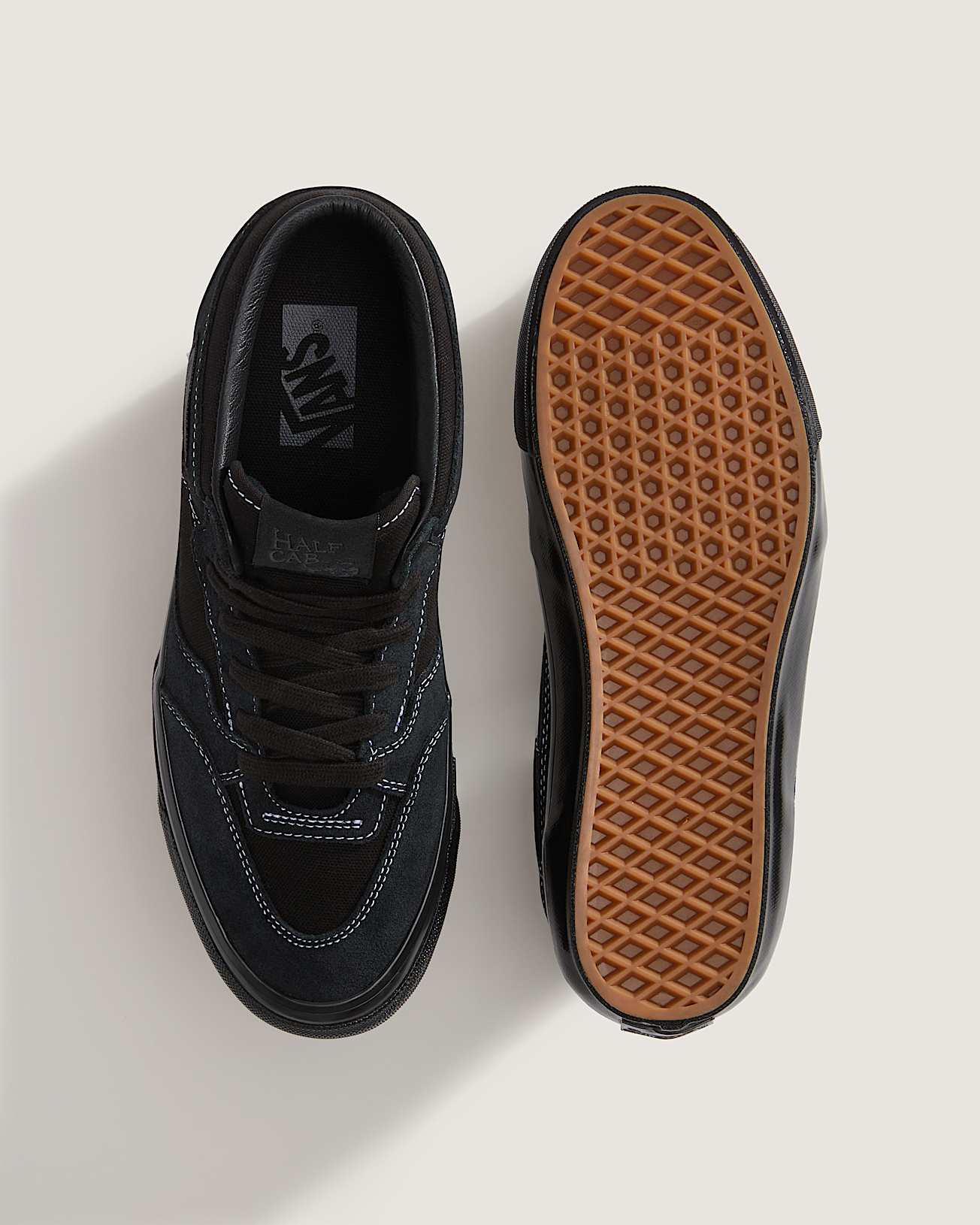 Premium Half Cab Shoes VANS Black ALT2