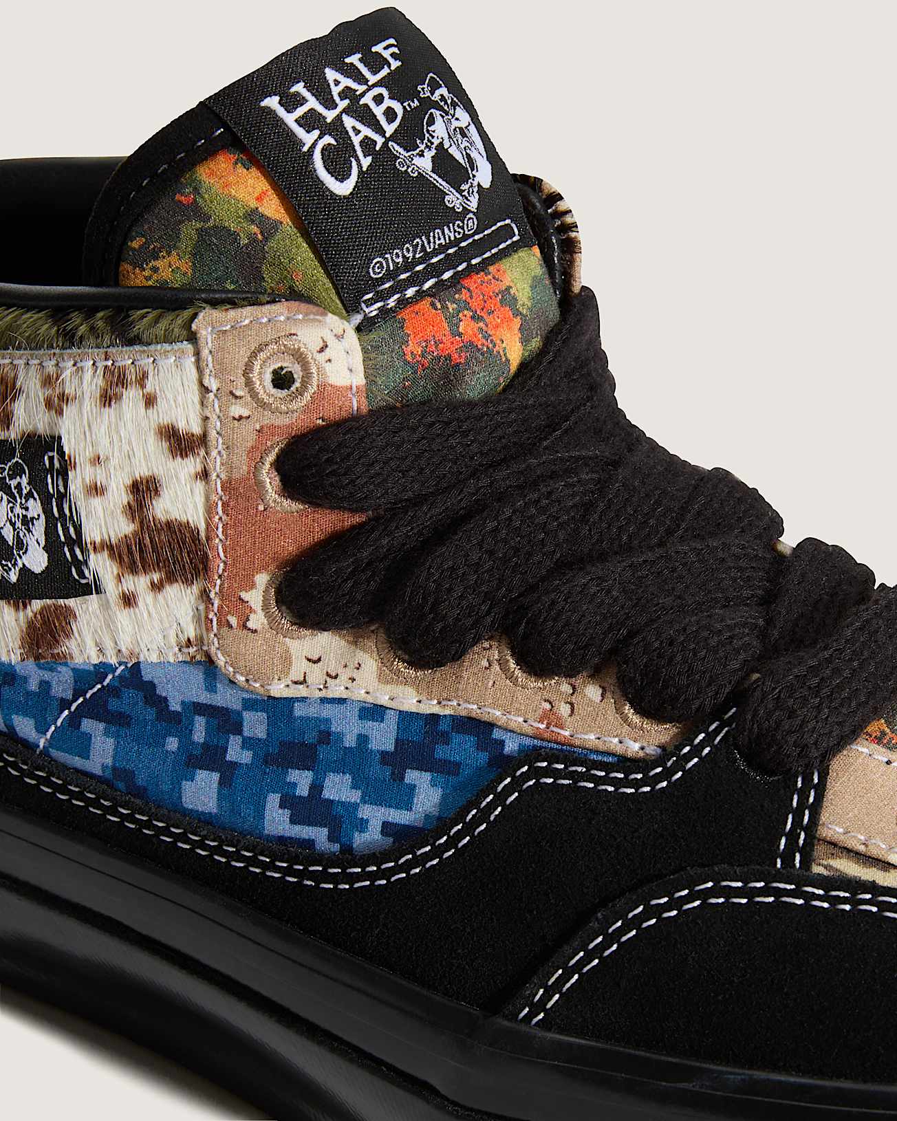 Scarpe Premium Half Cab OTW x Motherlan VANS Nero ALT6