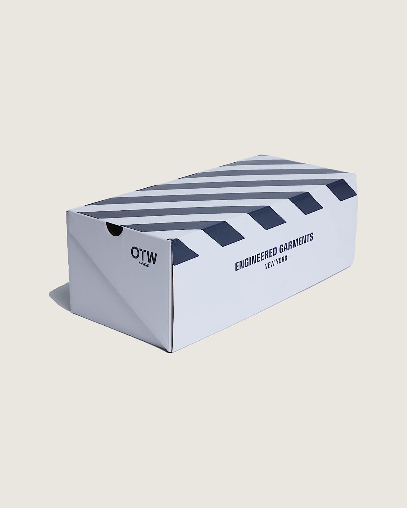 OTW by Vans X Engineered Garments Classic SlipOn 98 VANS Rot ALT6