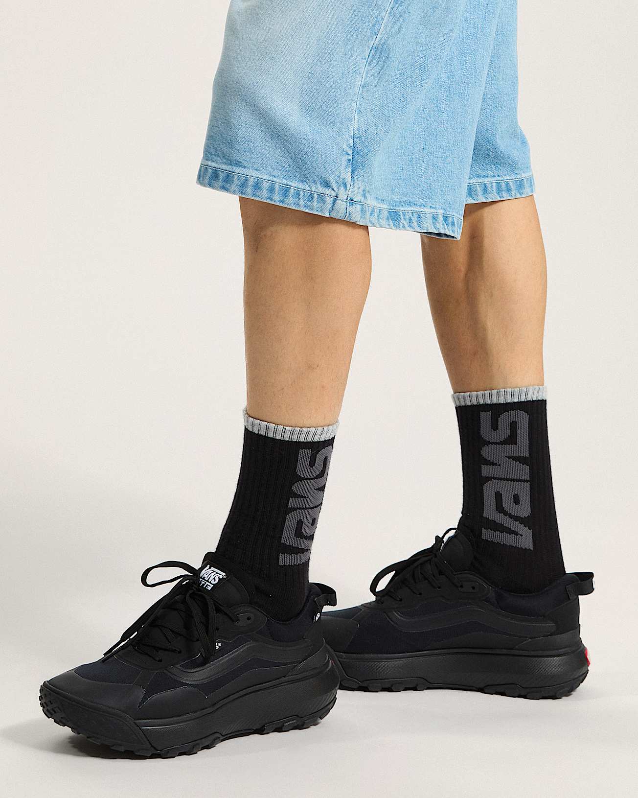 MTE Crosspath Shoes VANS Black ALT4