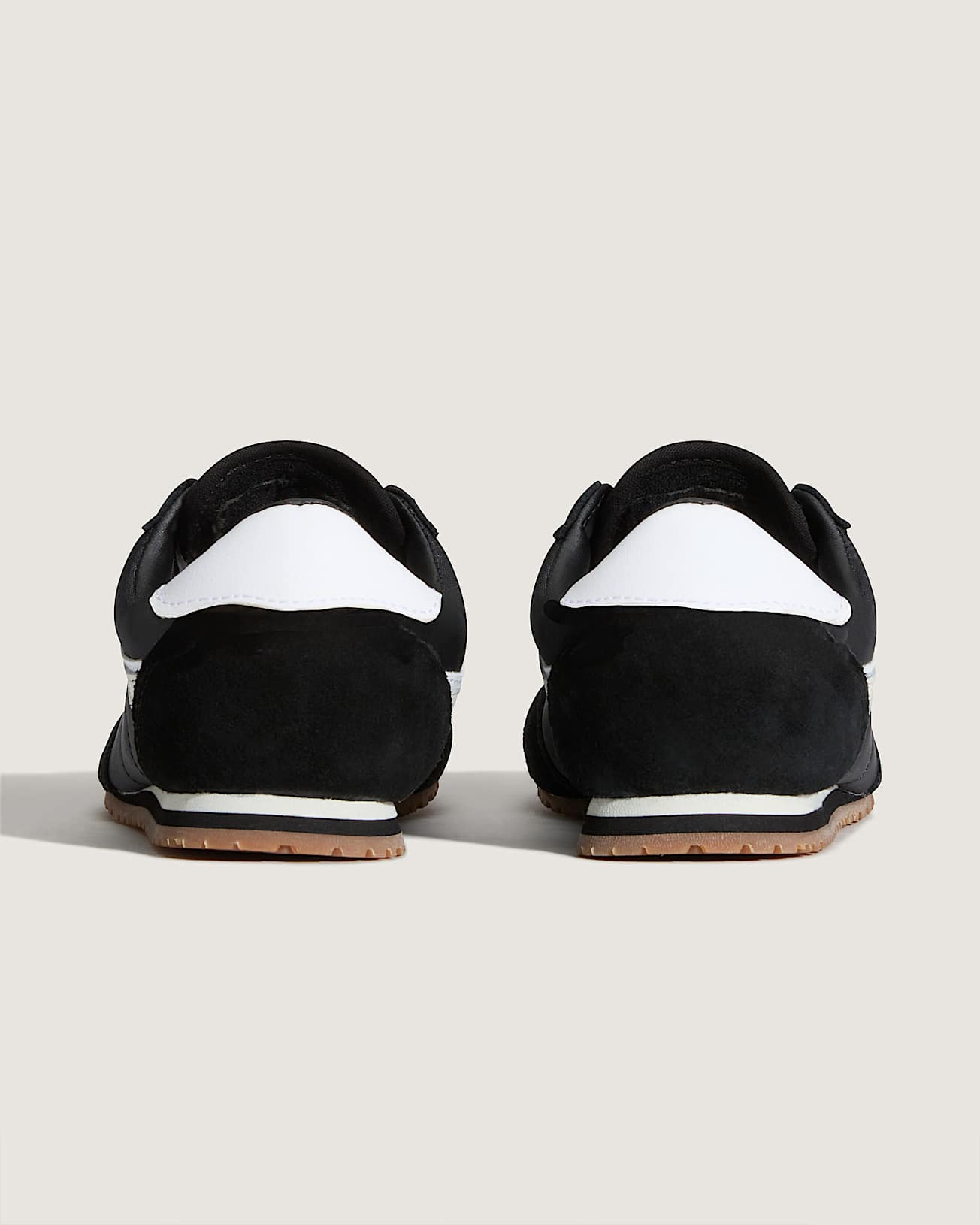 Super Lowpro Shoes VANS Black ALT3