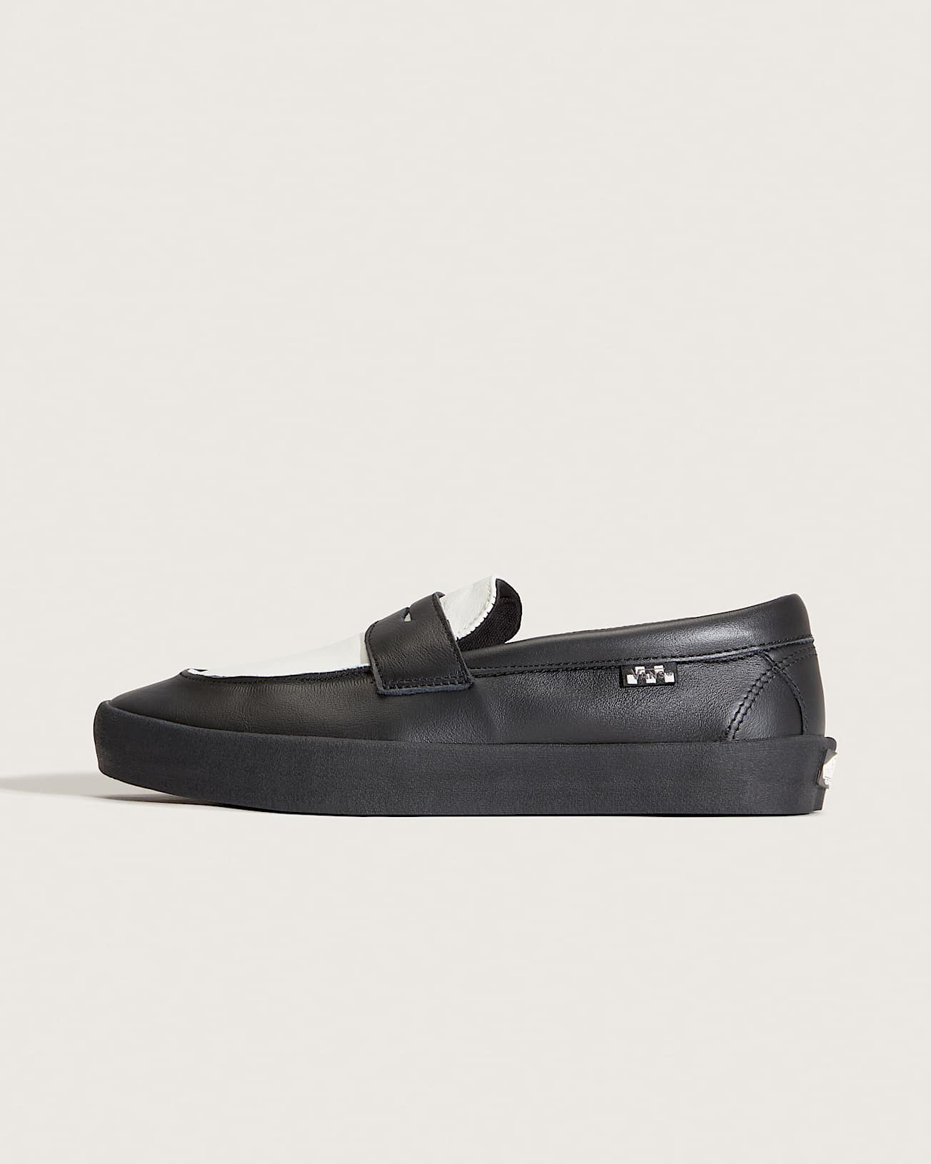 Skate Loafer VANS Schwarz HERO