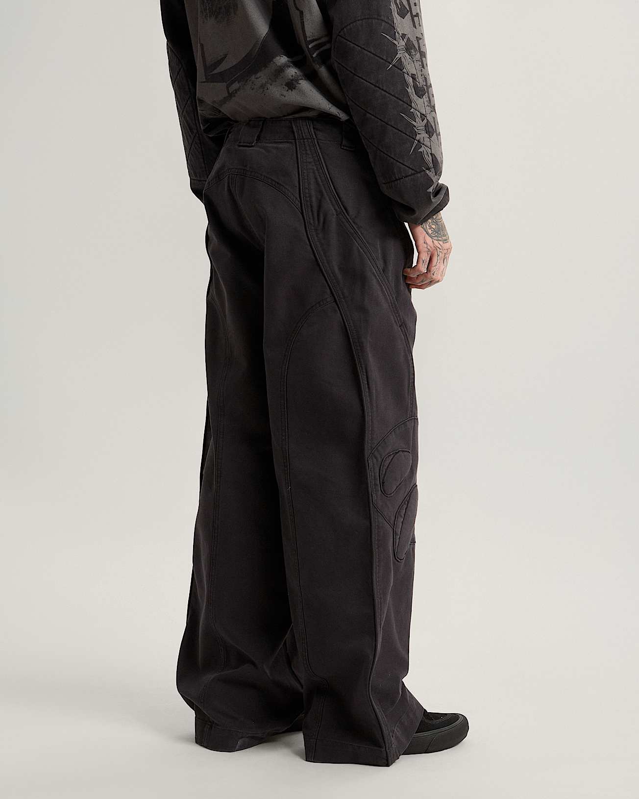 Act of Disagreement Racing Hose VANS Schwarz ALT2