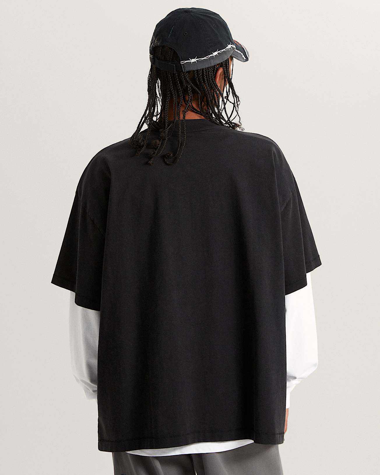 Act Of Disagreement Brushed Logo TShirt VANS Schwarz ALT2