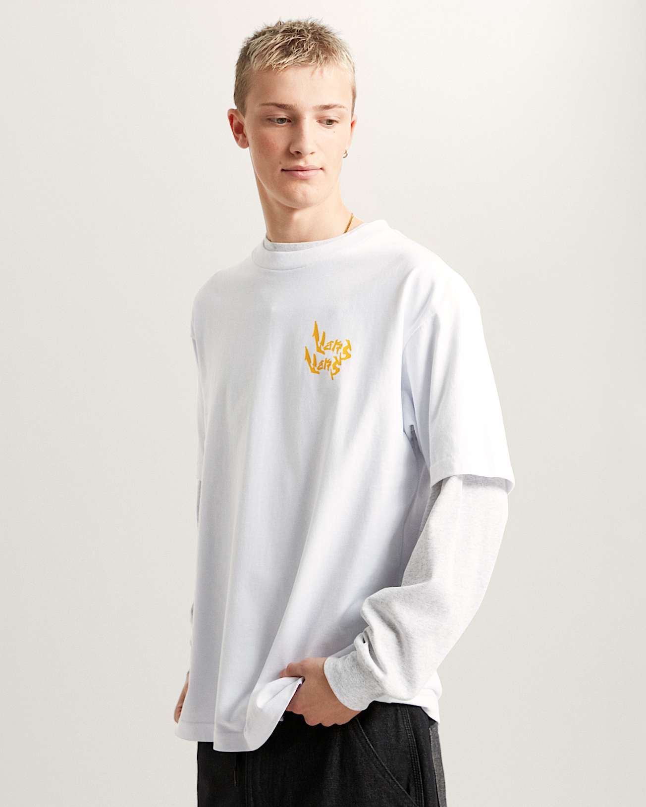 Heavy Thinker Loose Fit KurzarmTShirt VANS Wei ALT2