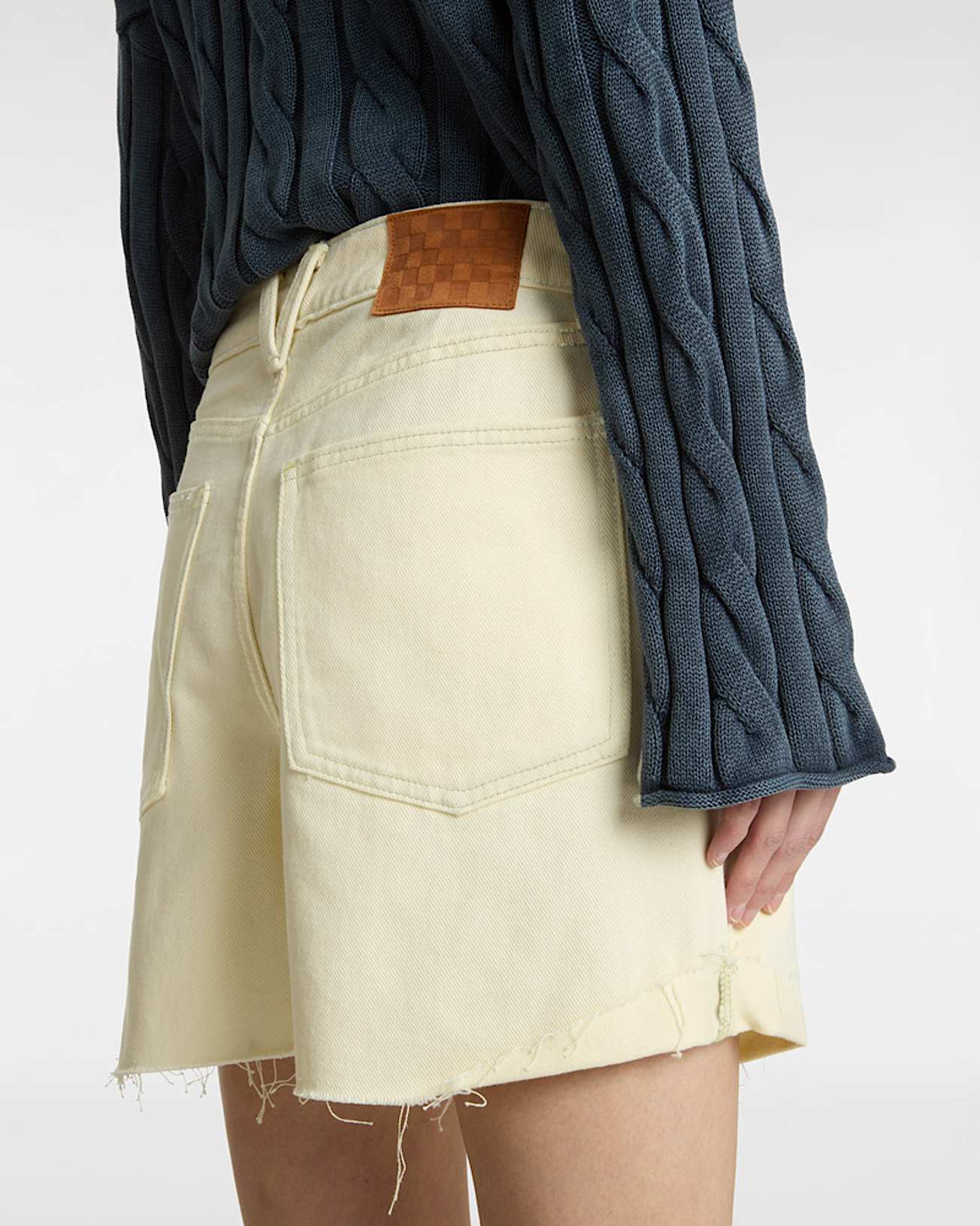 Short Jennifer VANS Beige ALT7