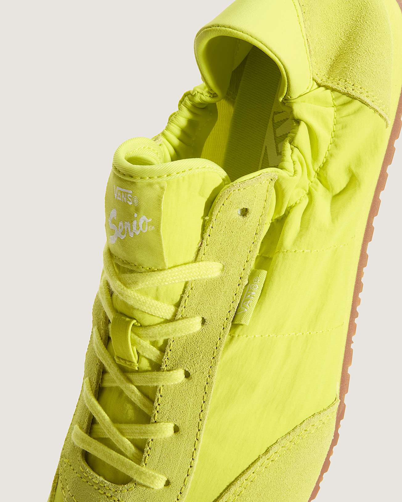 Super Lowpro Collapse Shoes VANS Yellow ALT4