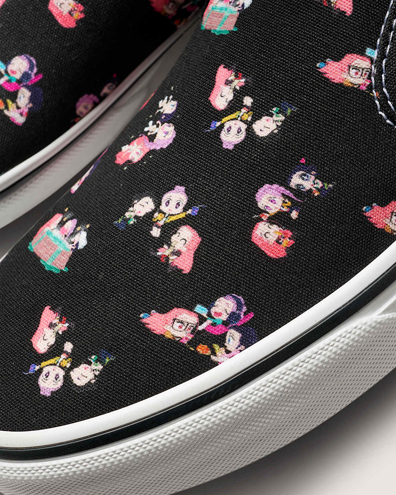 KPop Demon Hunters Slip-On Schuhe - 6