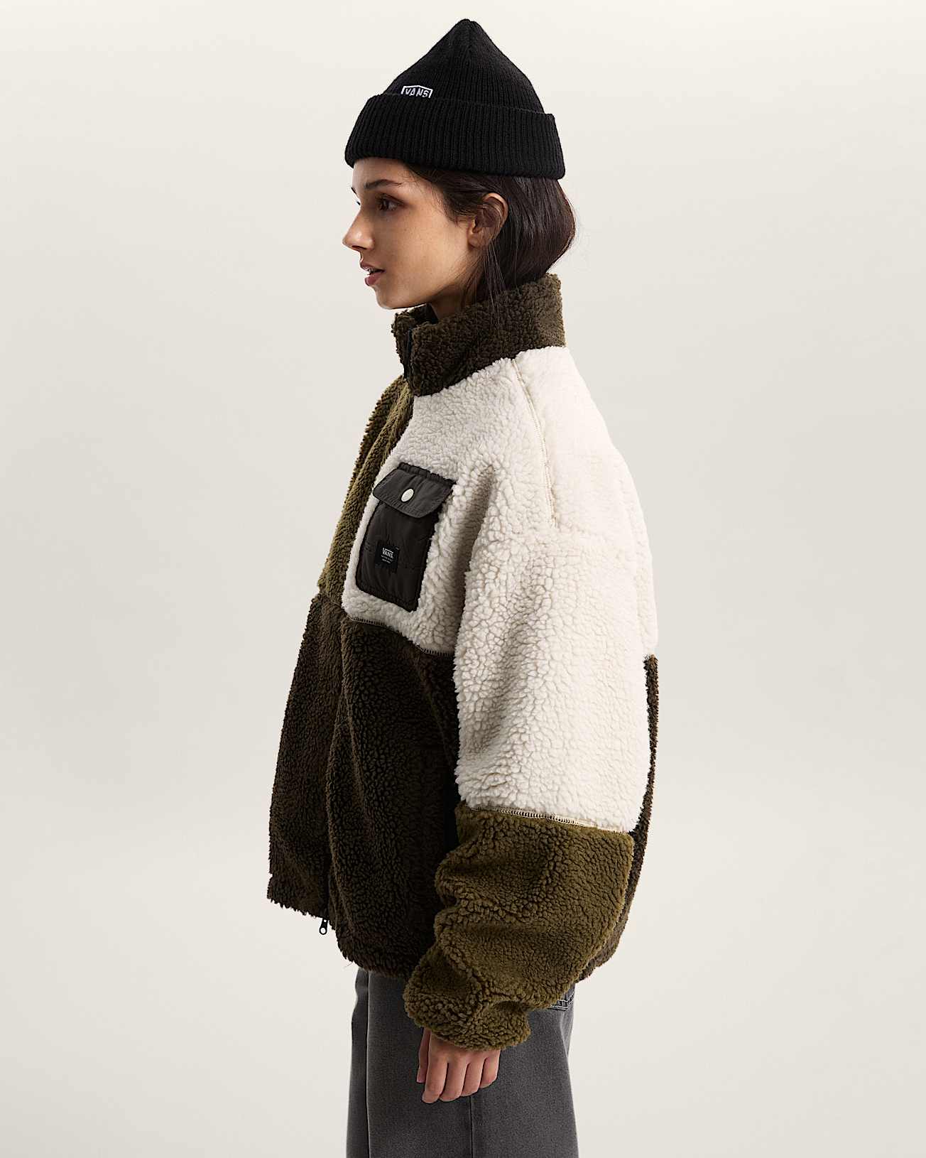 Forro polar de pelo largo con bloques de color Wren VANS Beis ALT4