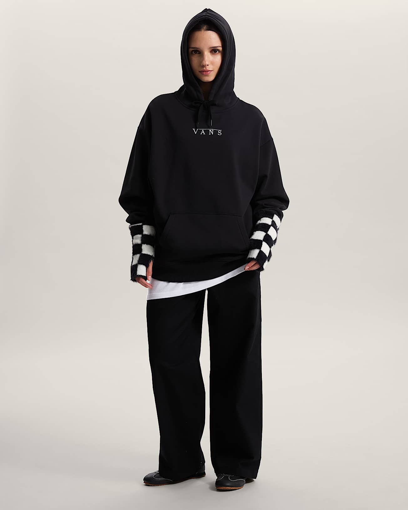 Talk Talk Oversized Hoodie VANS Schwarz ALT5