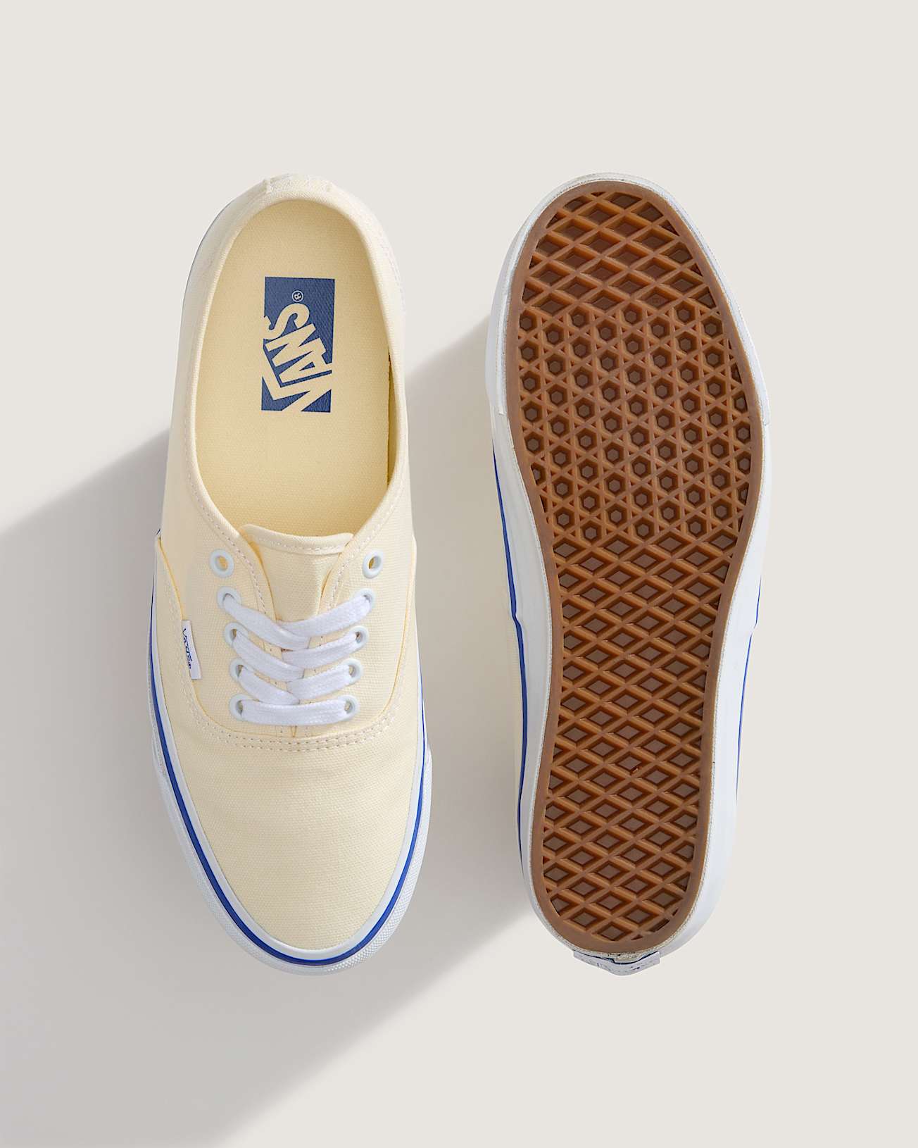 Premium Authentic 44 Schuhe - 3