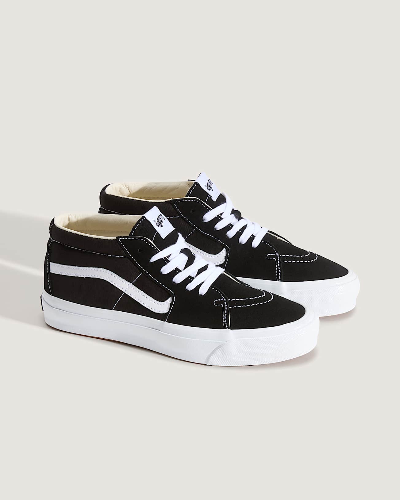 Premium Sk8Mid 83 Schuhe VANS Schwarz ALT1