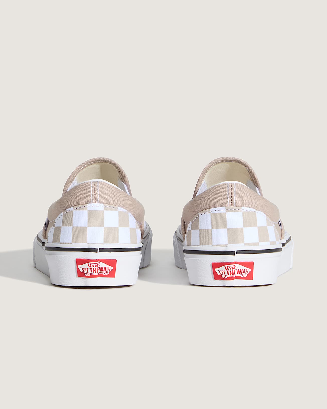 Chaussures Classic SlipOn Checkerboard VANS Beige ALT3