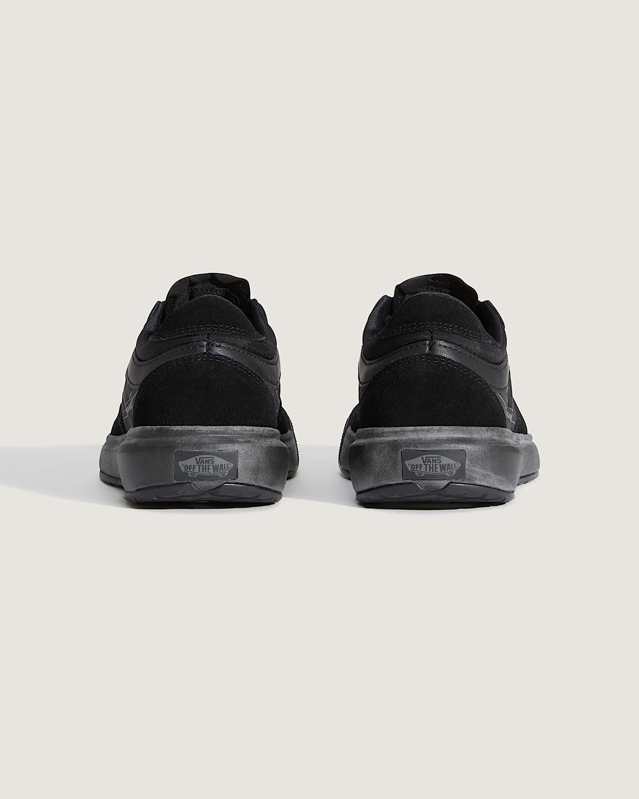 Jugendliche Ultrarange 20 Schuhe 814 Jahre VANS Schwarz ALT3