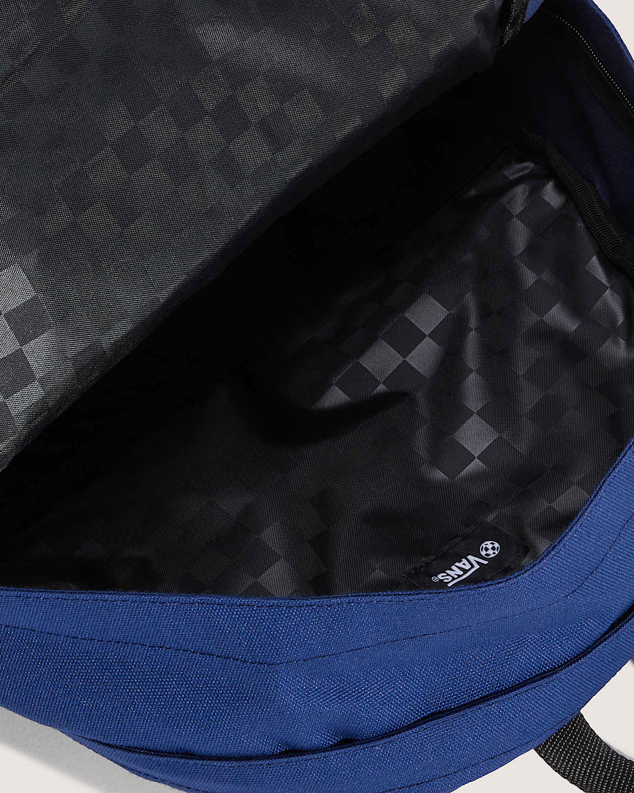 Old Skool Trek Rucksack - 6