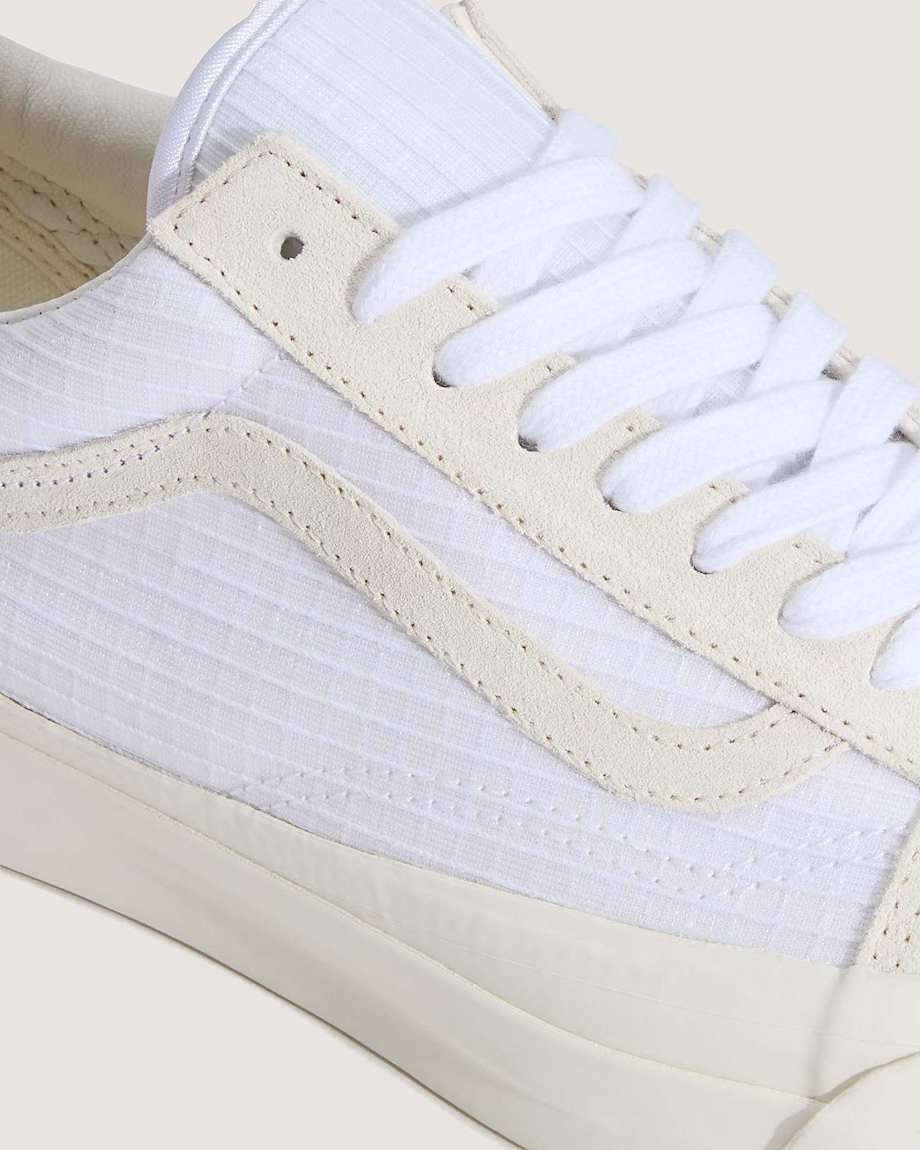 Premium Old Skool VANS Wei ALT4