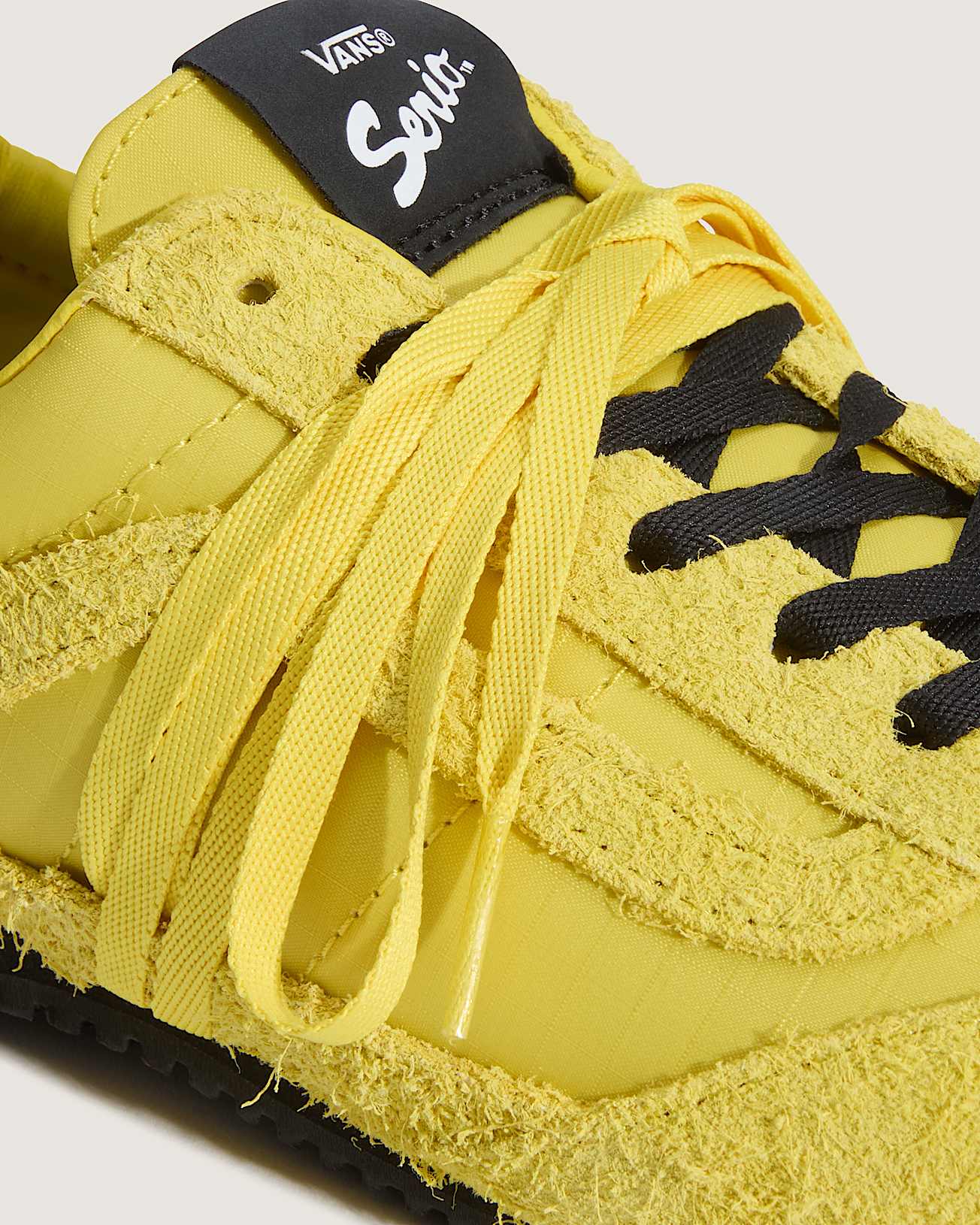 Premium Super Lowpro Sneaker VANS Gelb ALT4