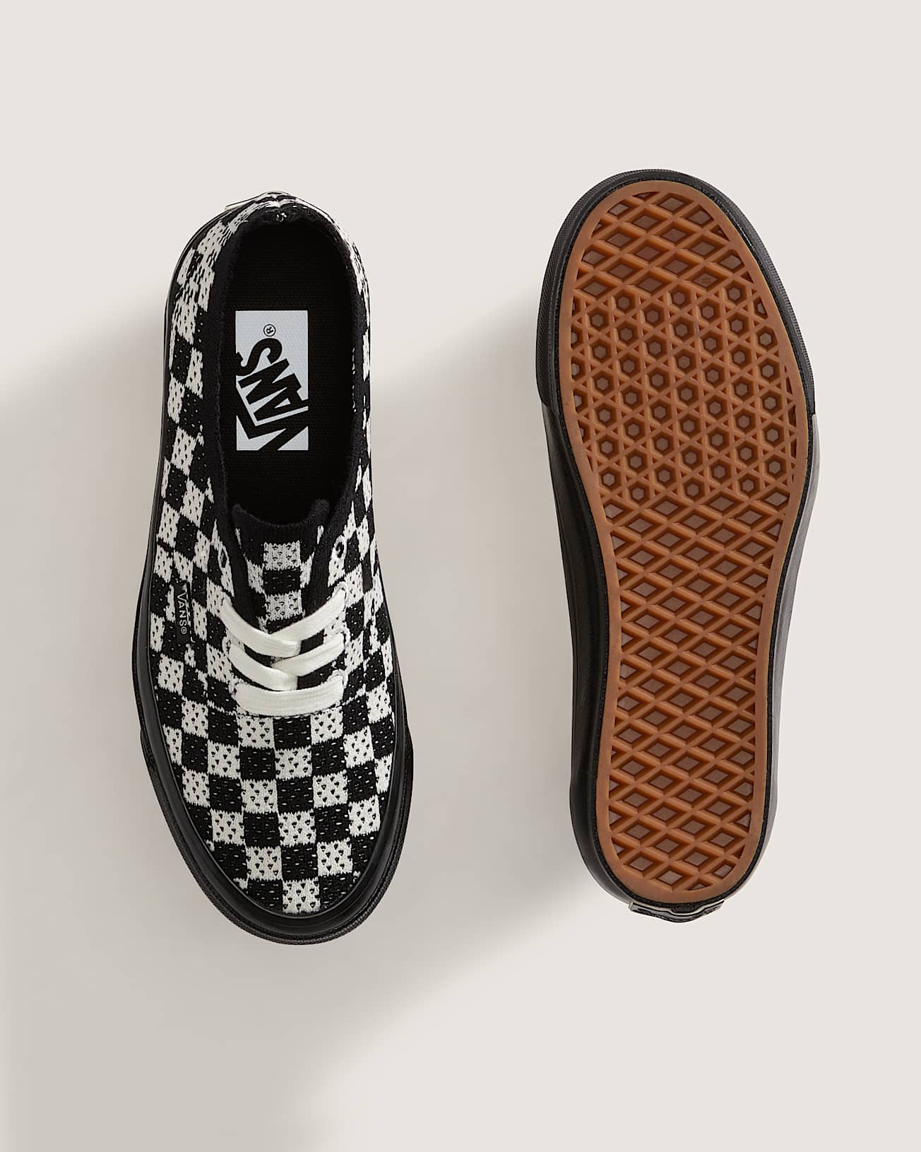 Premium Authentic Checkerboard Shoes VANS Black ALT2