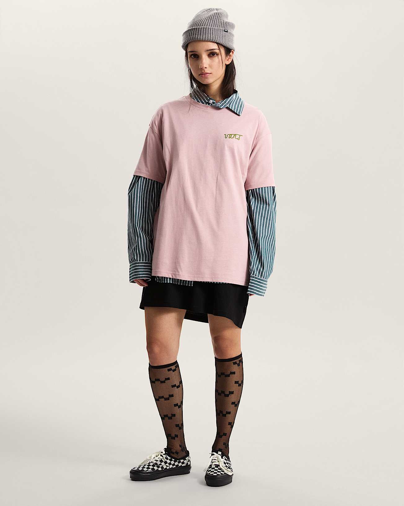 Premium Authentic Checkerboard Shoes VANS Black ALT4