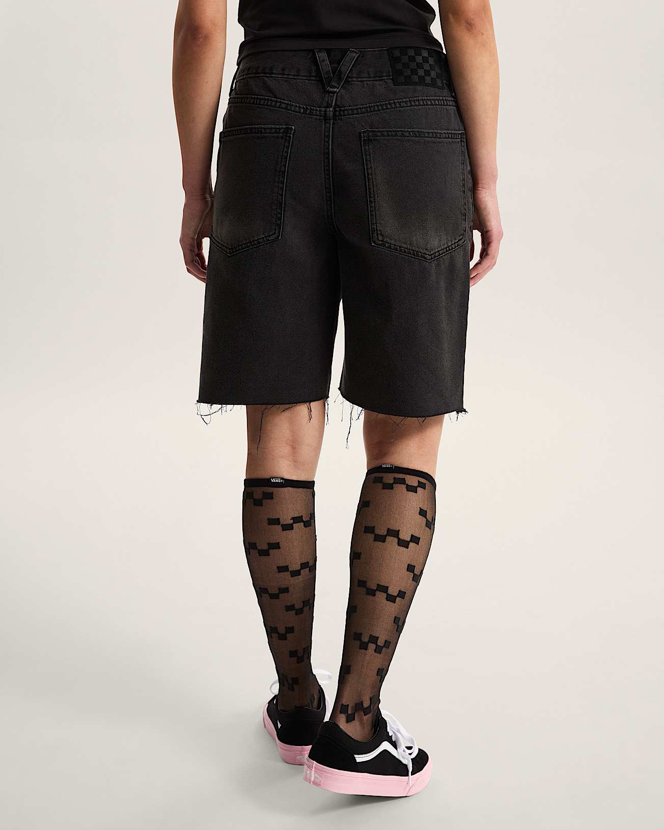 Szorty Sirelle CutOff VANS Czarny ALT3