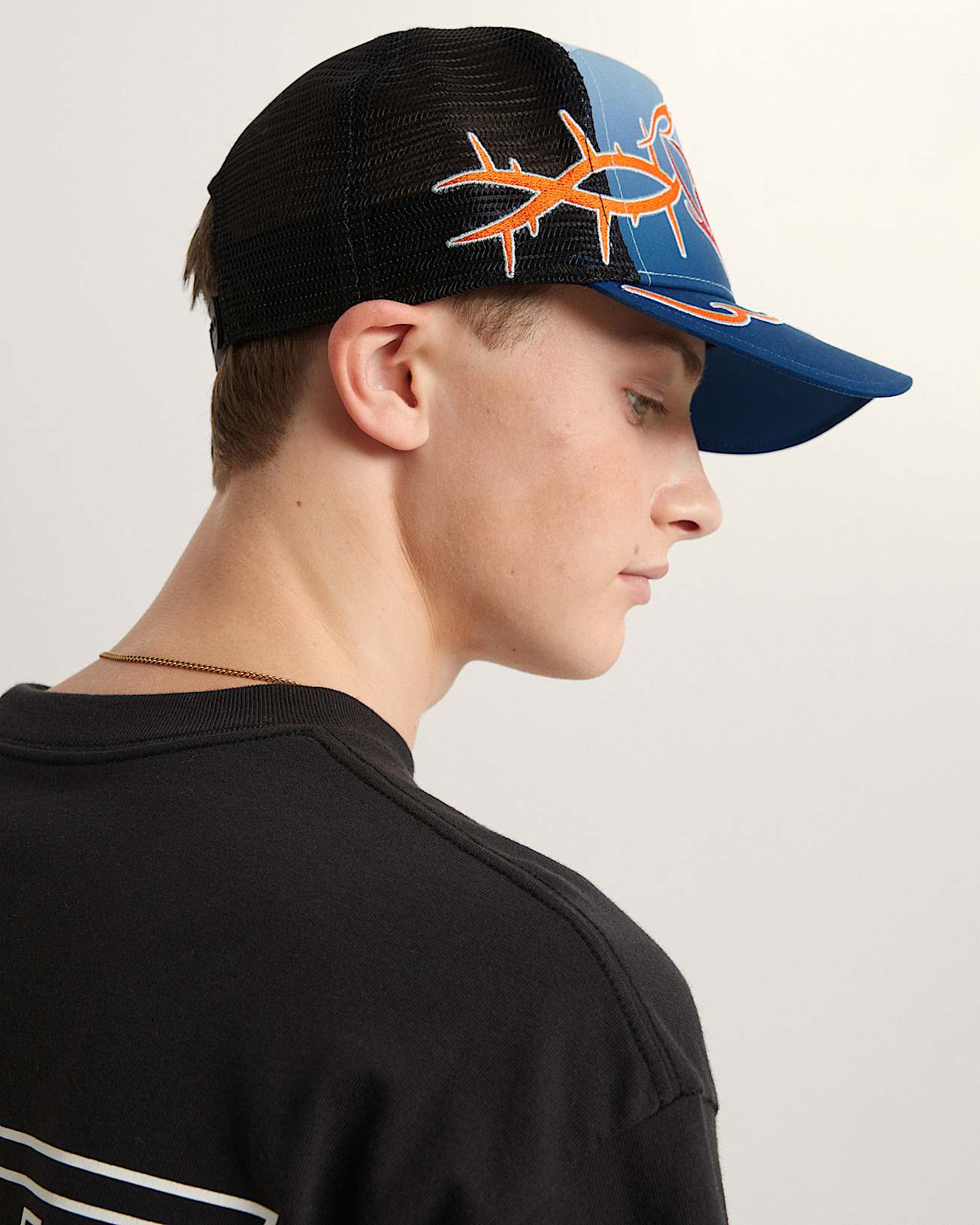 LX Dayana Tribal Trucker Deep Indigo VANS Blue ALT3