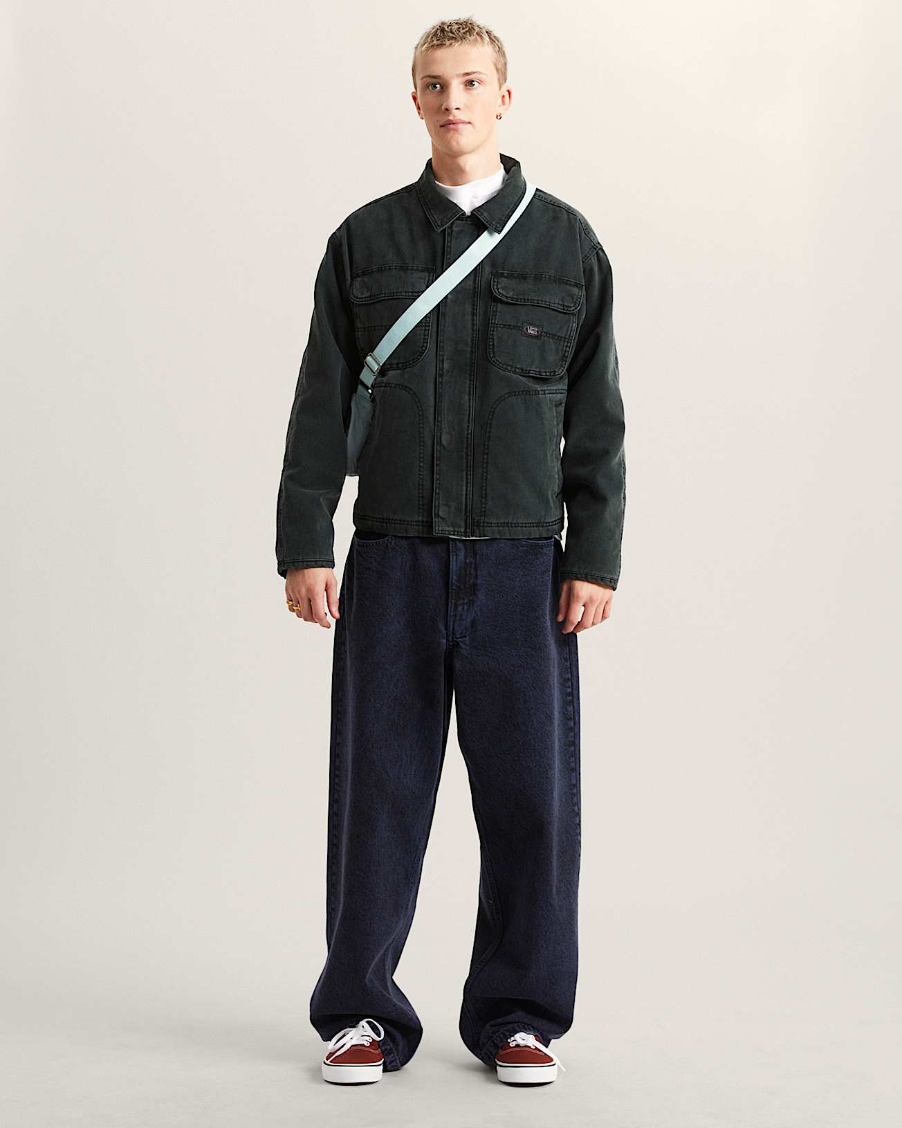 Umber Pigment Canvas Jacket VANS Black ALT6