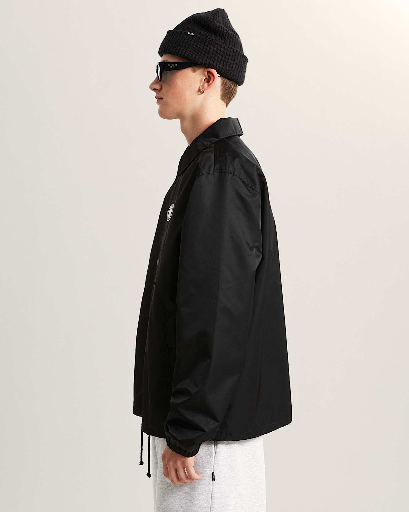 Torrey Nylon CoachJacke VANS Schwarz ALT4