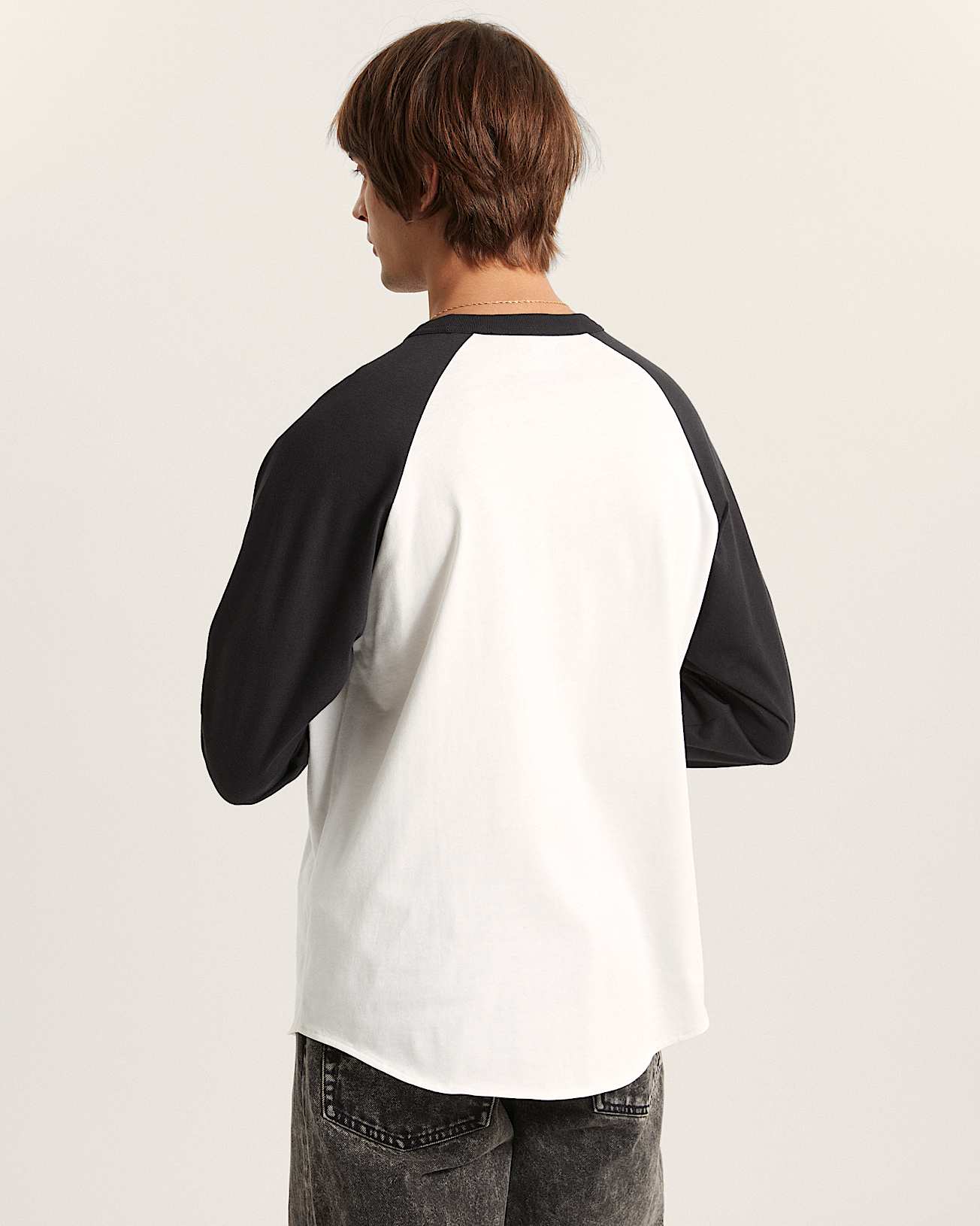 Core Raglan LangarmTShirt VANS Schwarz ALT3