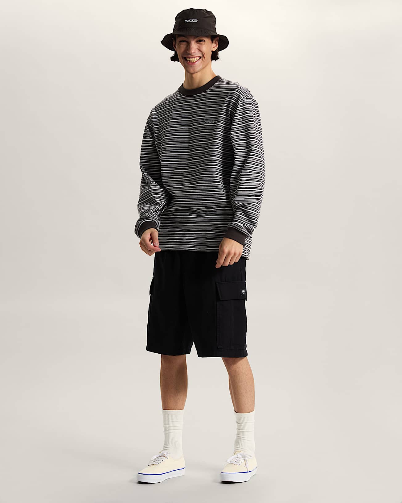 Range Cargoshort VANS Zwart ALT5