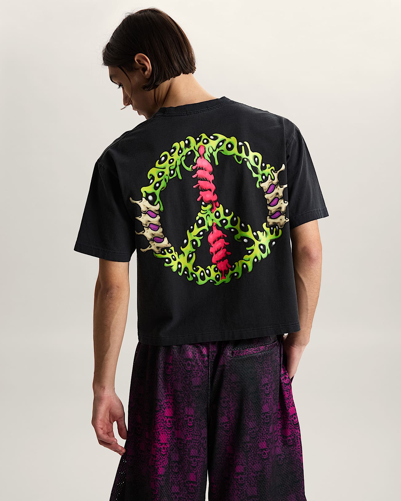 Kurzes Wreckpack Claw Peace TShirt VANS Schwarz ALT3