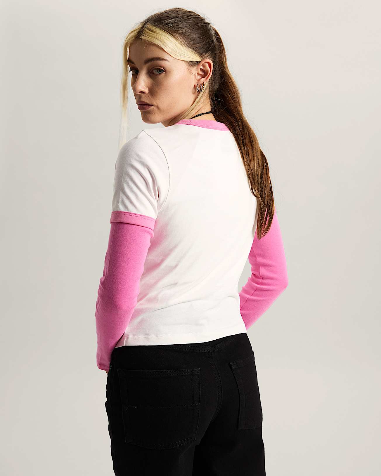 Puppy Ringer TShirt VANS White ALT3