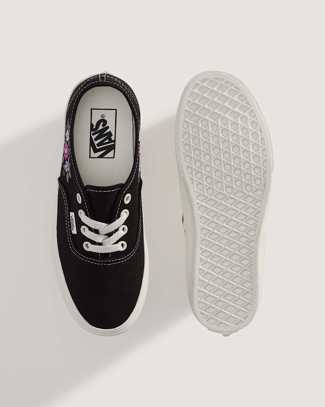 Authentic Shoes VANS Black ALT2