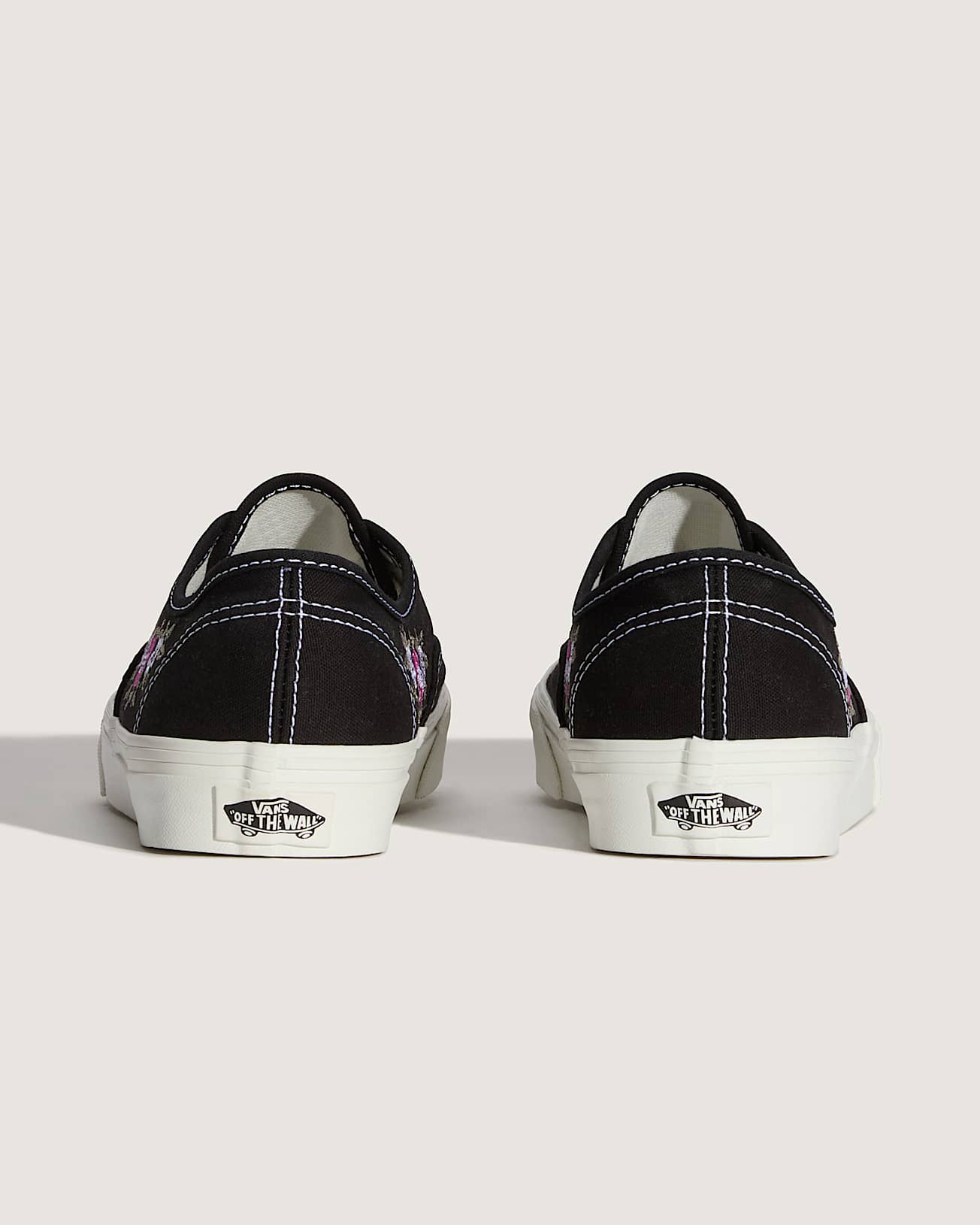 Authentic Shoes VANS Black ALT3