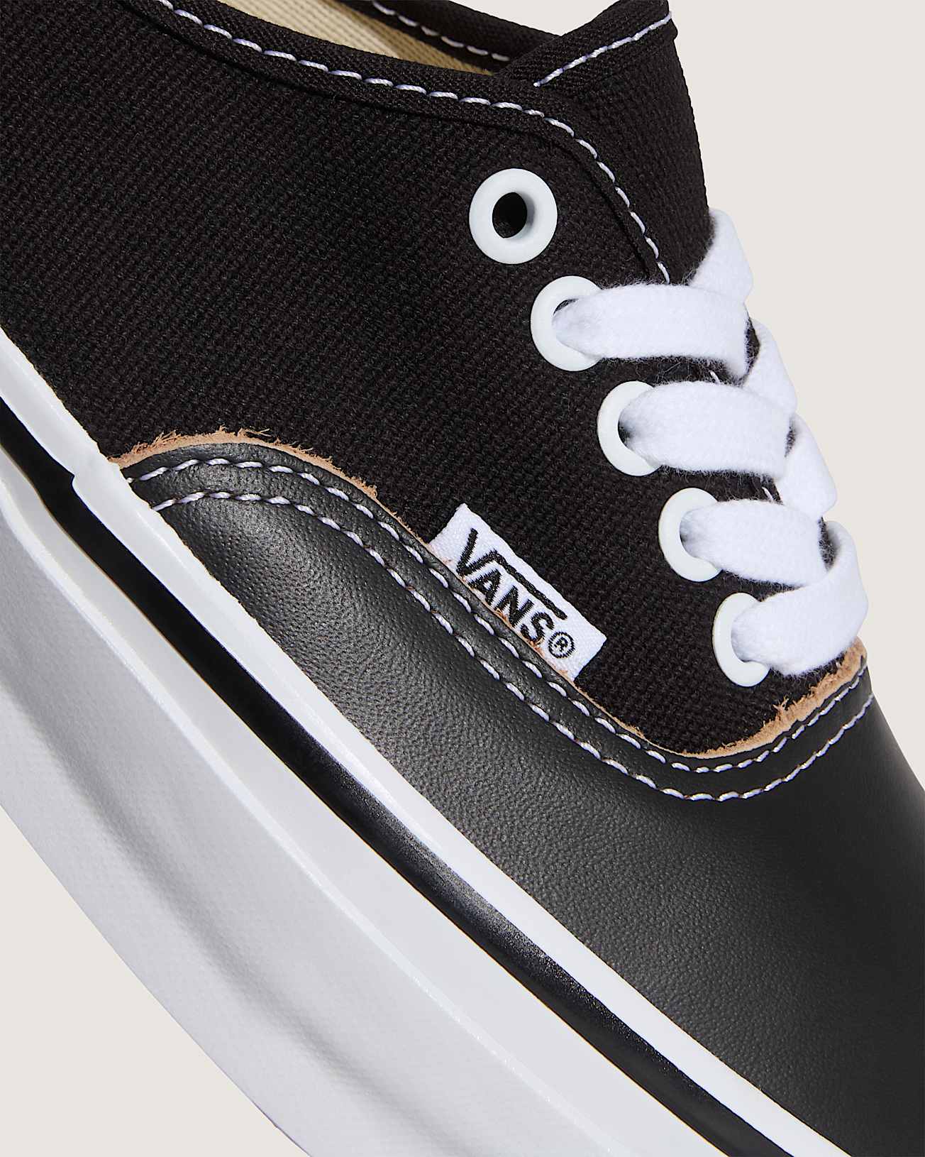 Chaussures OTW Authentic 44 Siped Vibram VANS Noir ALT6