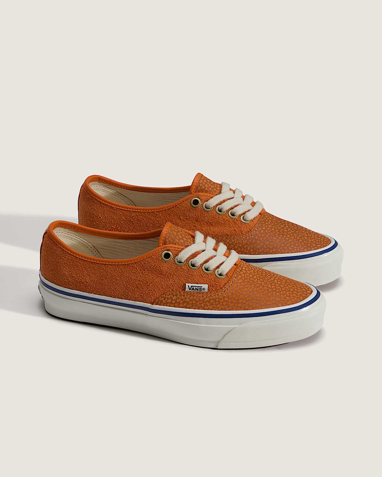 OTW Authentic 44 Siped Vibram VANS Oranje ALT1