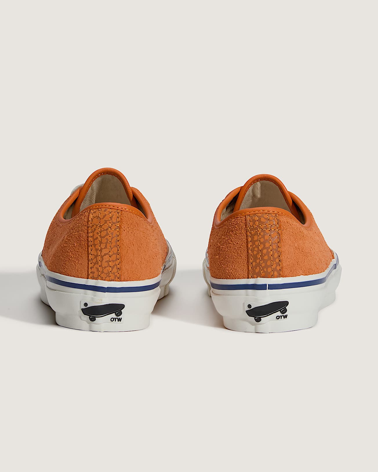 OTW Authentic 44 Siped Vibram VANS Oranje ALT3