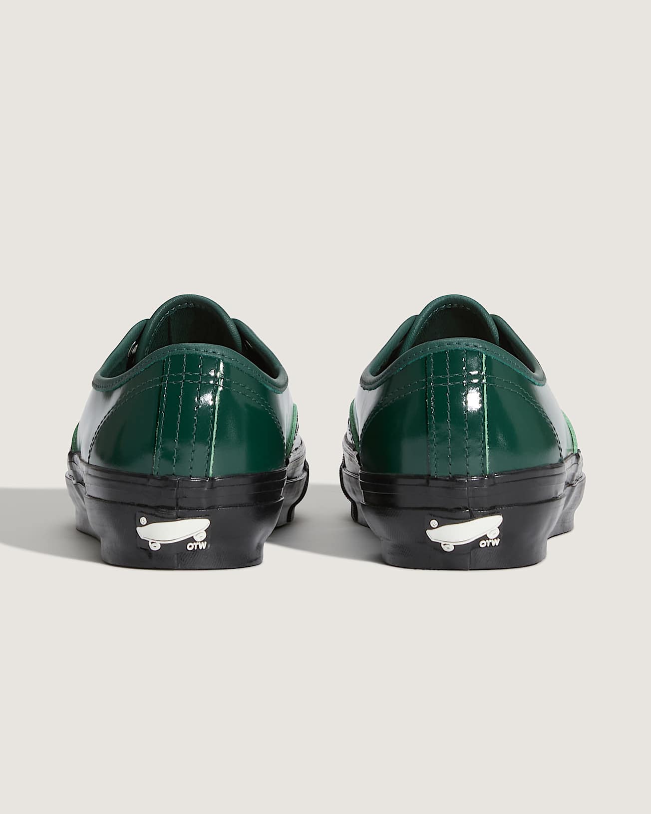 OTW Authentic 44 Siped Vibram VANS Verde ALT4