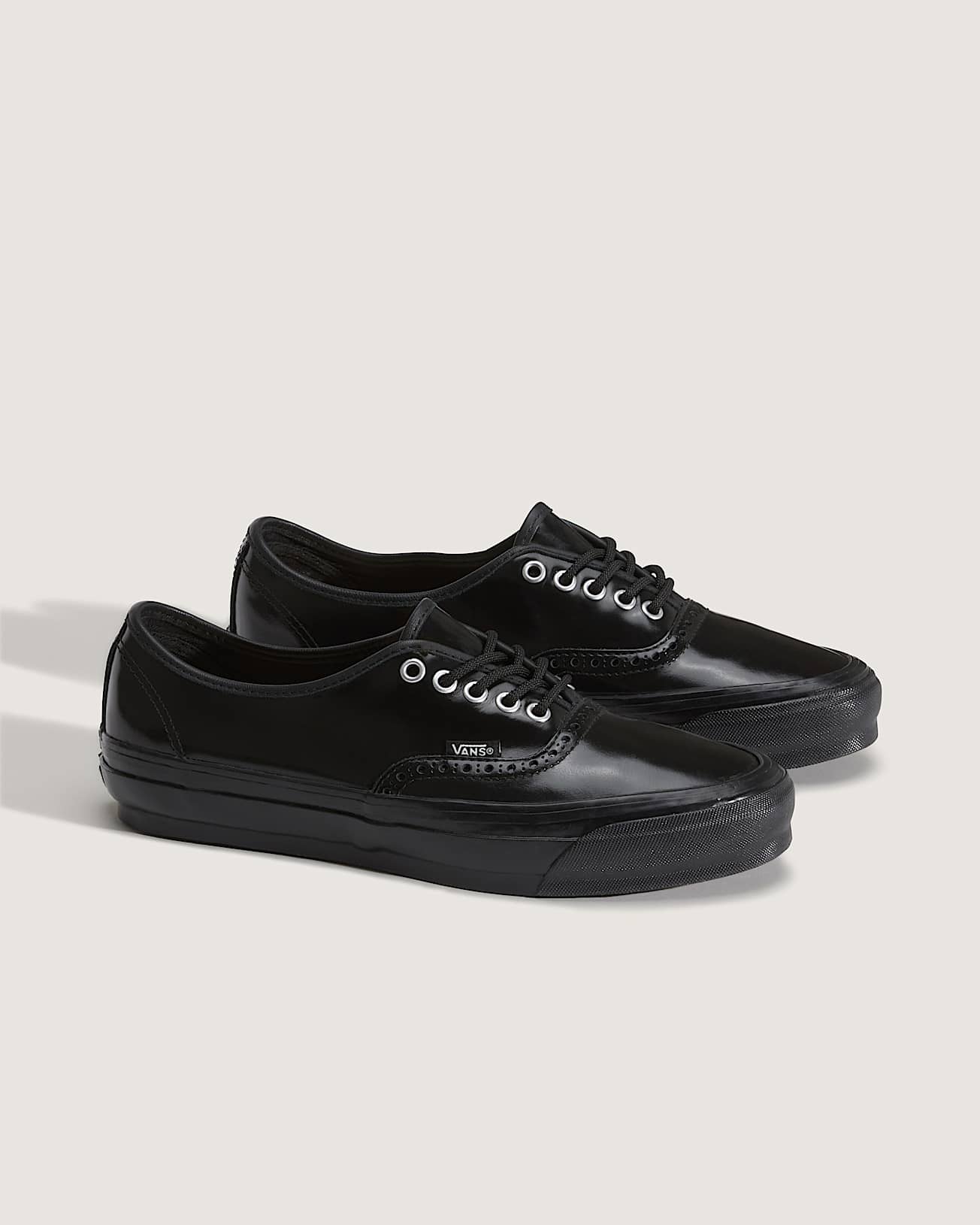OTW Authentic 44 Siped Vibram VANS Preto ALT2