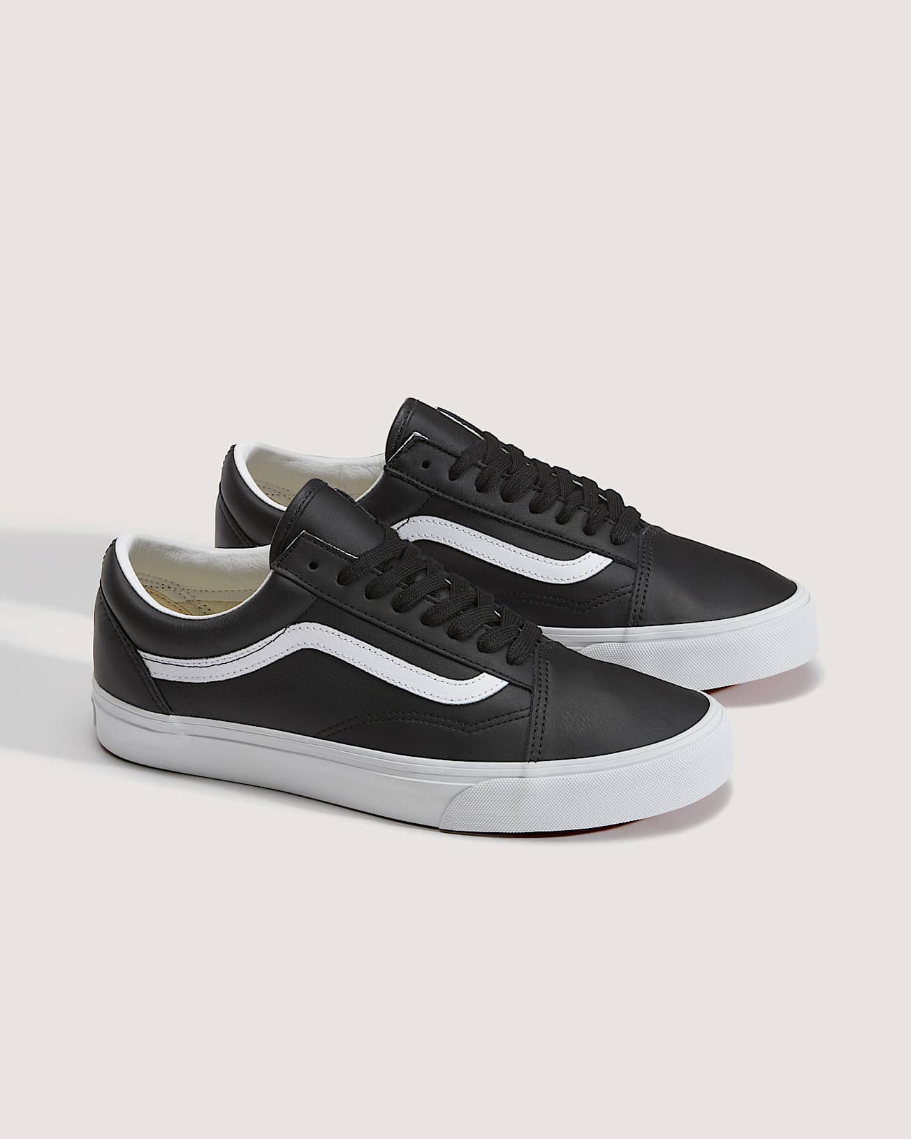Chaussures Old Skool VANS Noir ALT1