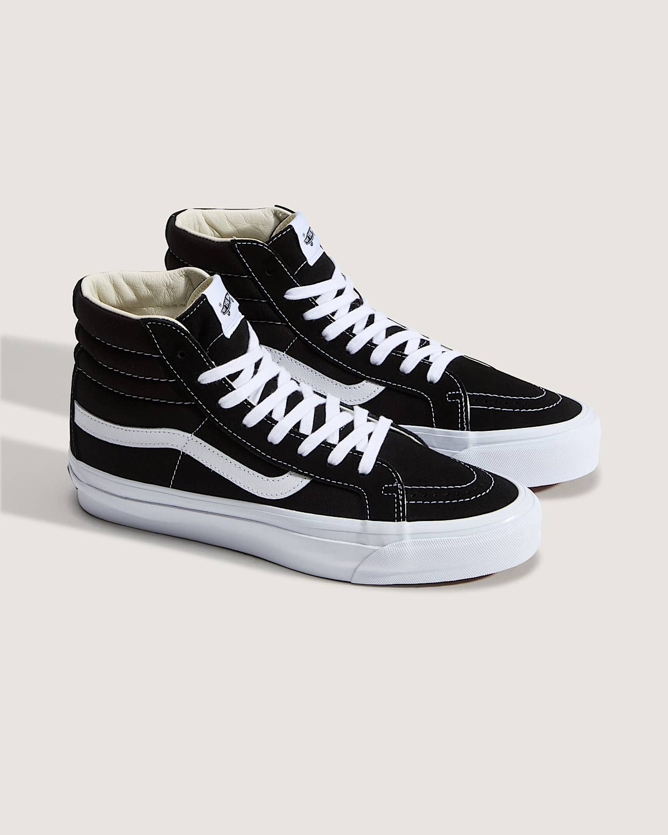 Premium Sk8Hi Schuhe VANS Schwarz ALT1