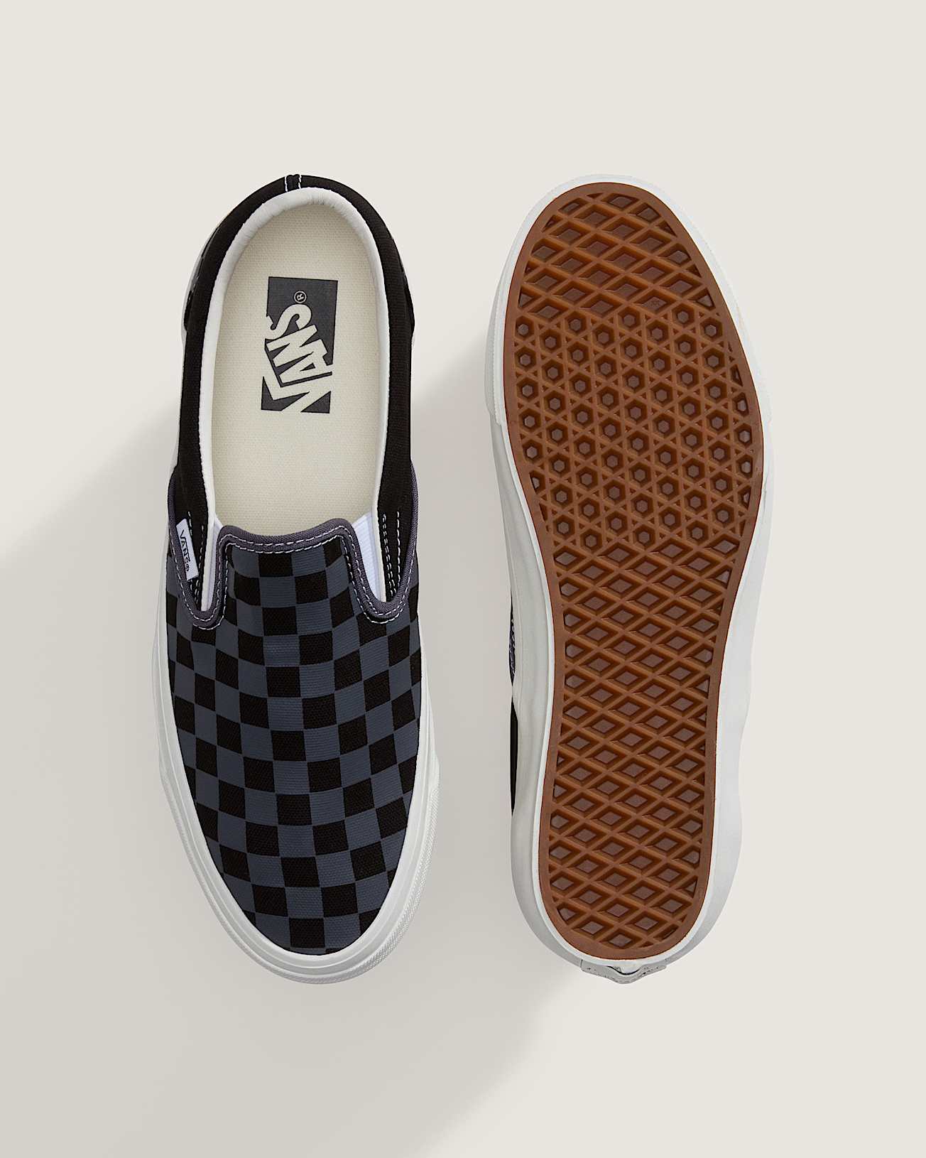 Premium Classic SlipOn 98 CHECKERBOARD Steel Shadow VANS Grau ALT2