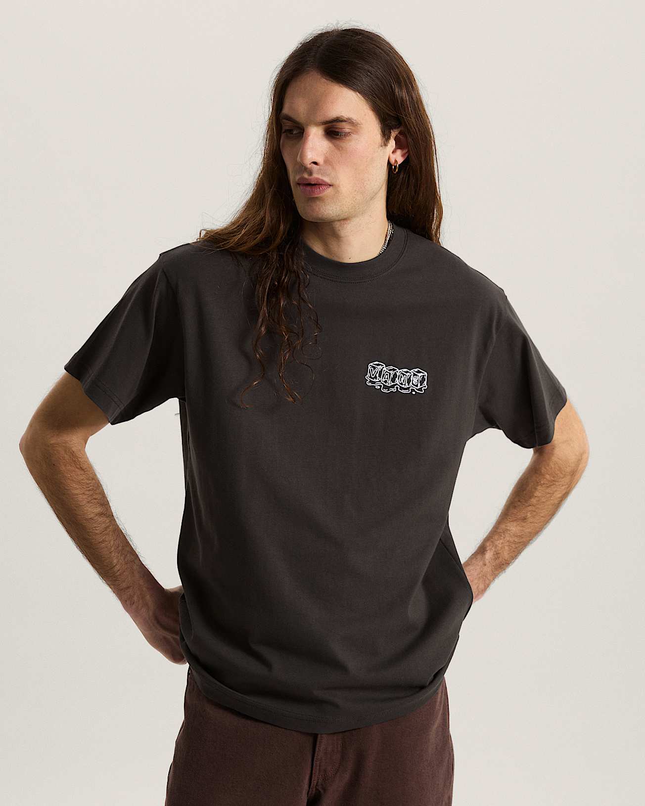 TETHERED SS TEE Faded Black VANS Negro ALT2