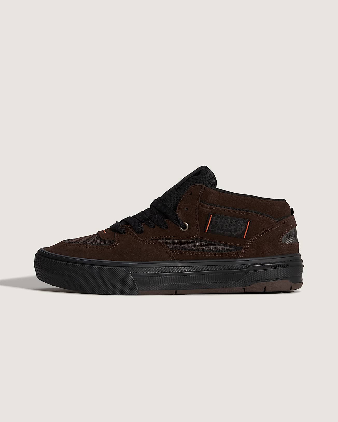 Chaussures Skate Half Cab Wafflecup VANS NoirMarron HERO