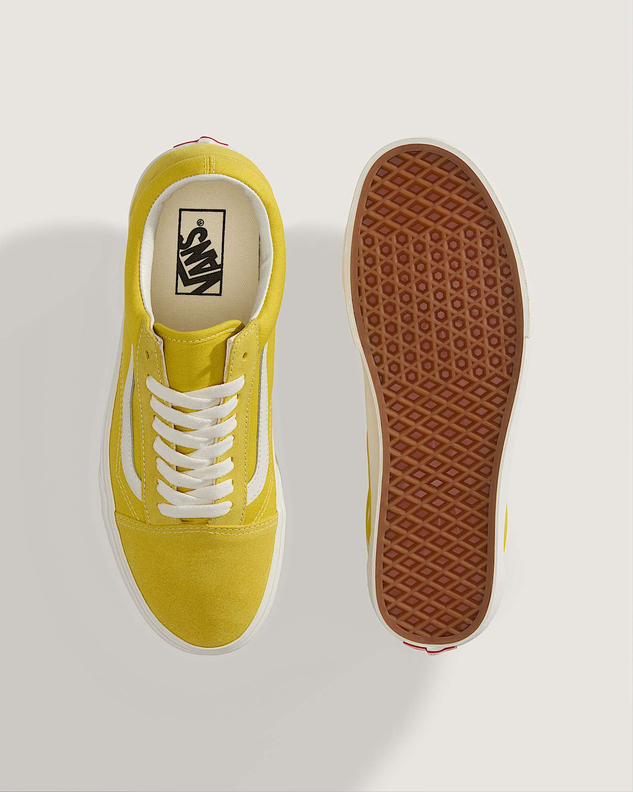 Old Skool Shoes VANS Yellow ALT2
